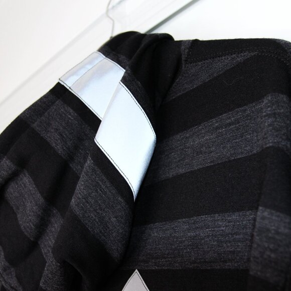 BNWT AW18 JUNYA WATANABE REFLECTIVE TAPE STRIP SWEATSHIRT S - Picture 5 of 15